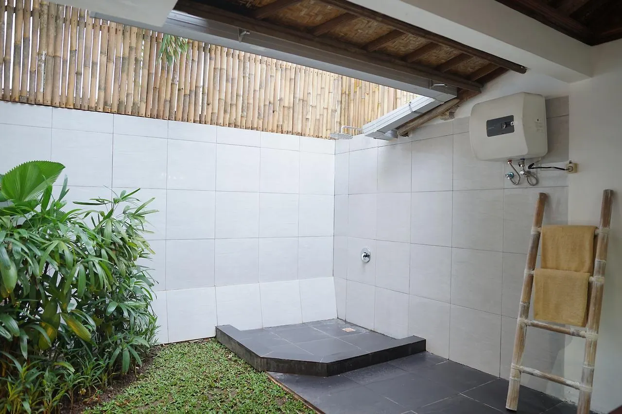 Villa Skyler Seminyak  0*, Seminyak (Bali)